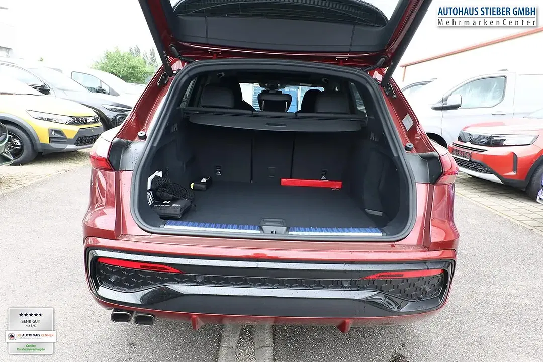 Audi Q5 - Thumbnail 11