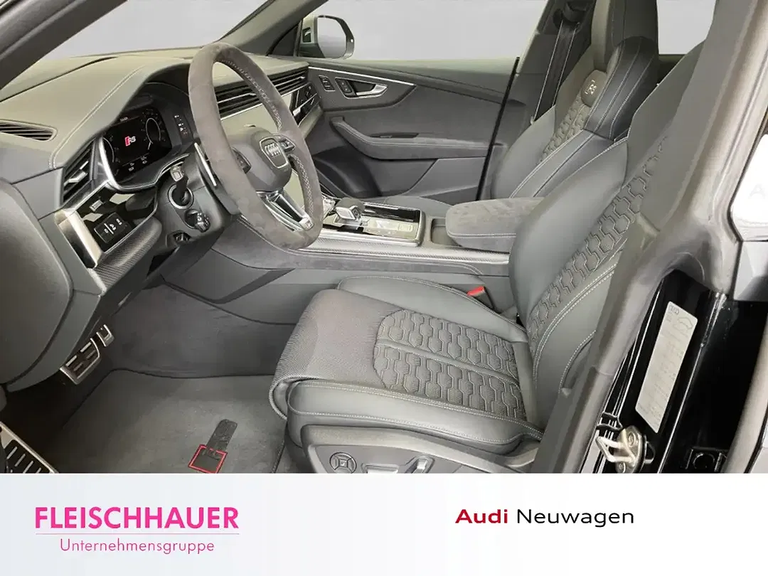 Audi RS Q8 - Thumbnail 12