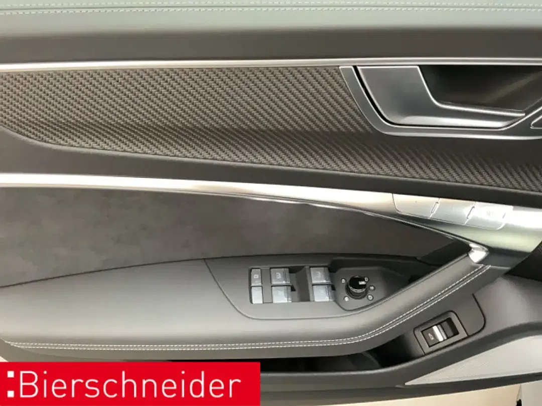 Audi RS6 - Thumbnail 8