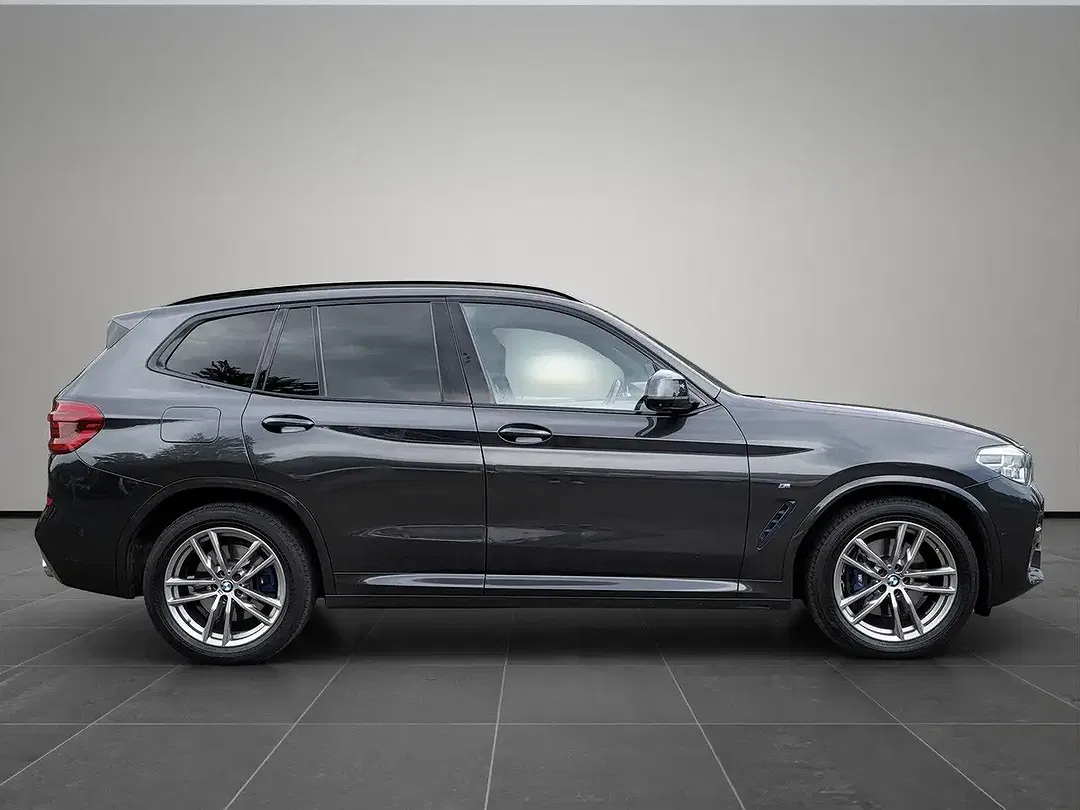 BMW X3 - Thumbnail 6