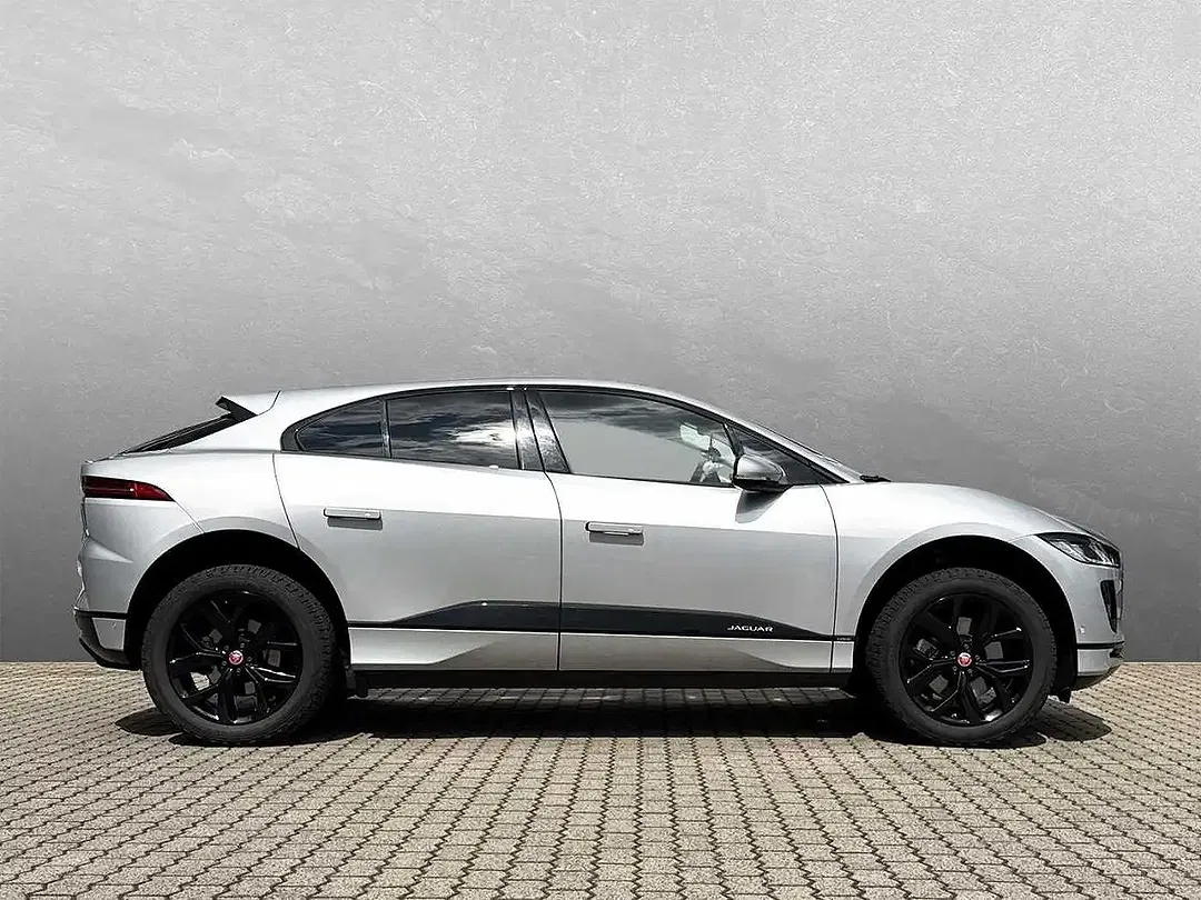 Jaguar I-Pace - Thumbnail 6