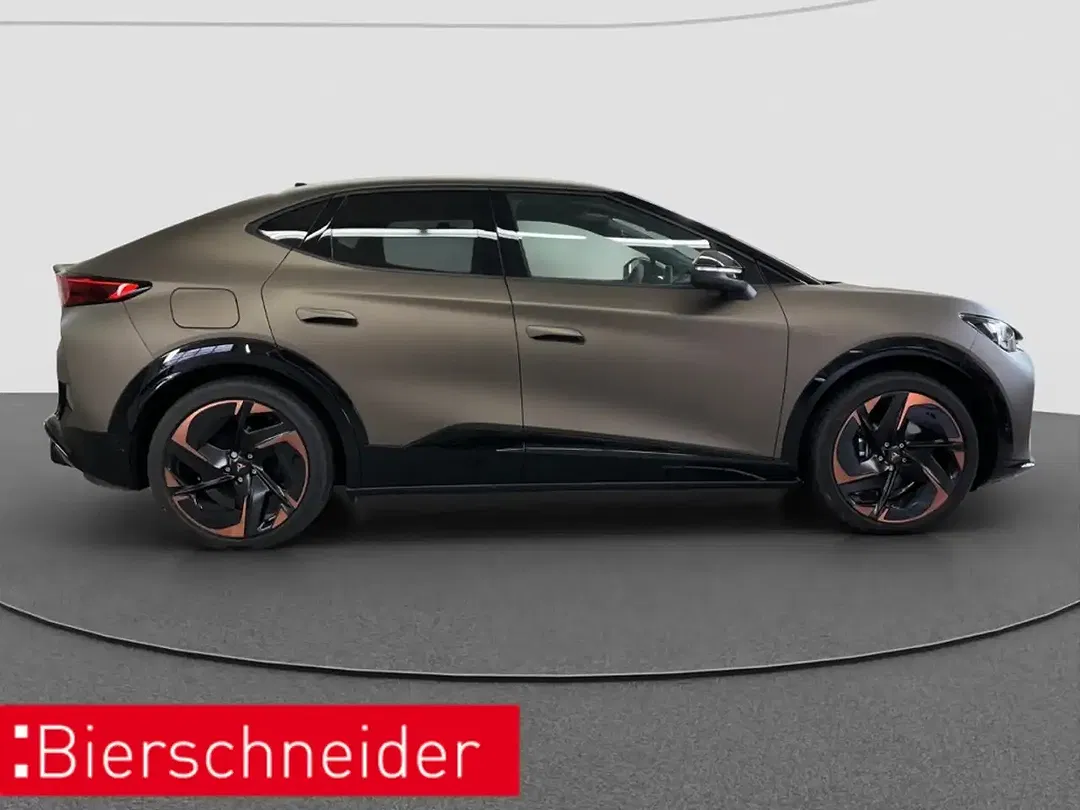 CUPRA Tavascan - Thumbnail 9
