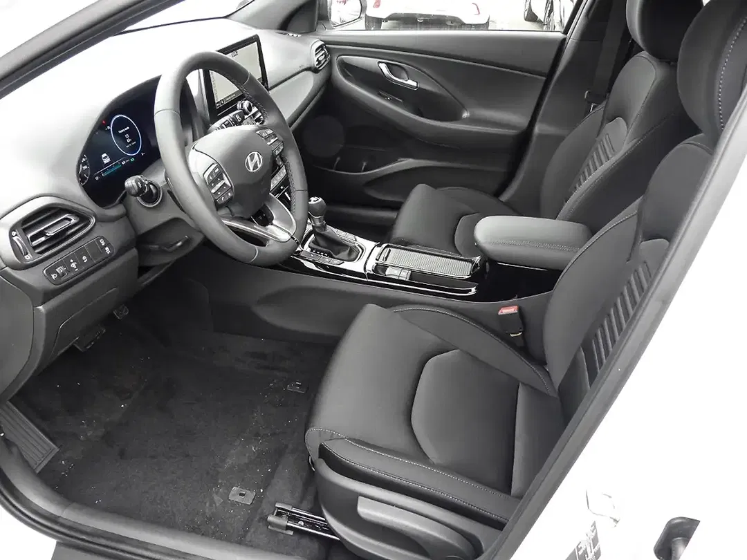 Hyundai i30 - Thumbnail 11