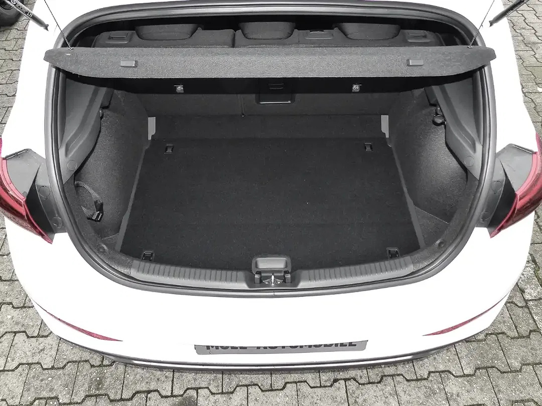 Hyundai i30 - Thumbnail 14