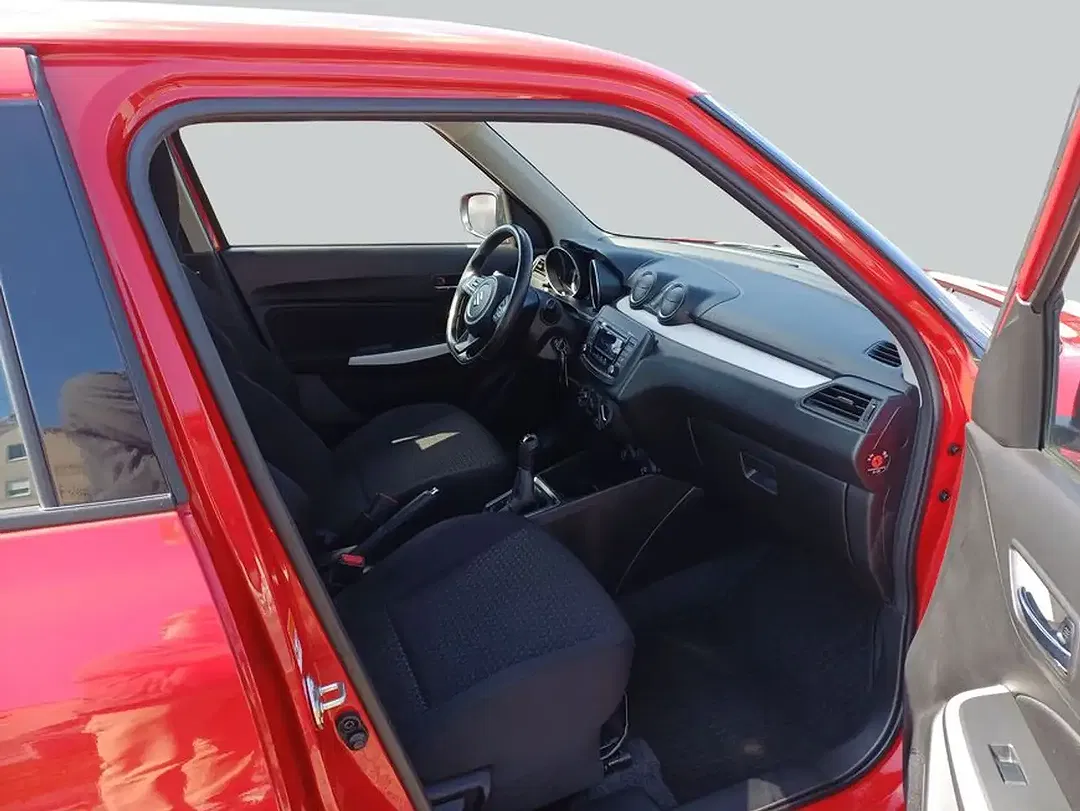 Suzuki Swift - Thumbnail 12