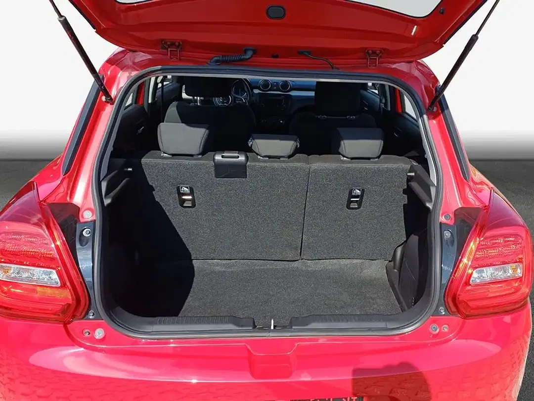 Suzuki Swift - Thumbnail 8