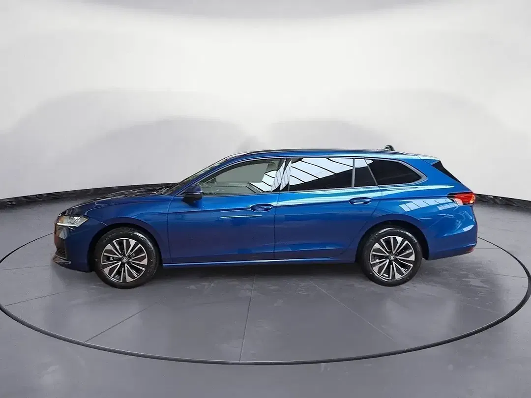 Skoda Superb - Thumbnail 1