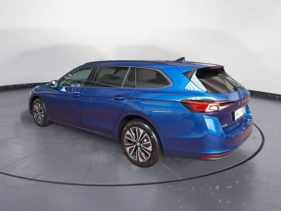 Skoda Superb - Thumbnail 2