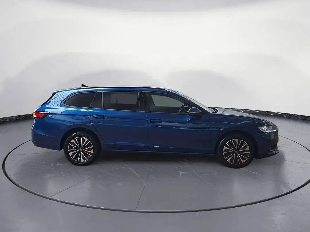 Skoda Superb - Thumbnail 4