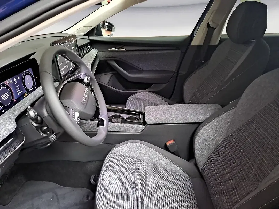 Skoda Superb - Thumbnail 6