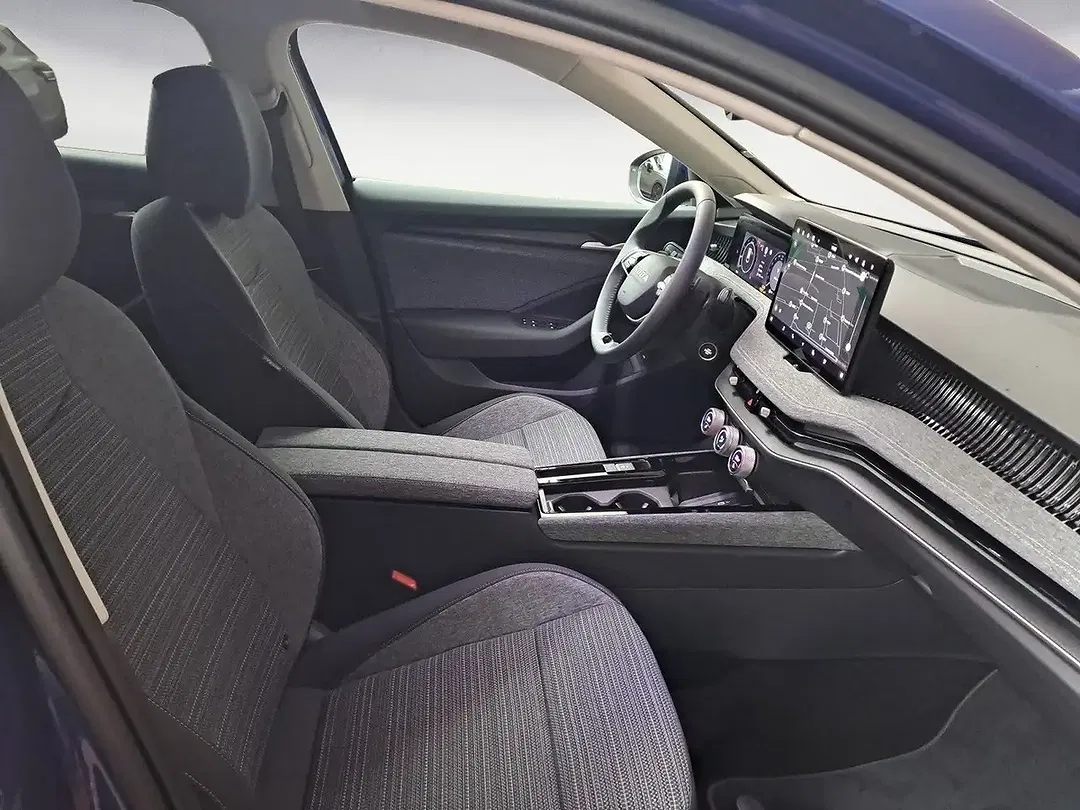 Skoda Superb - Thumbnail 7