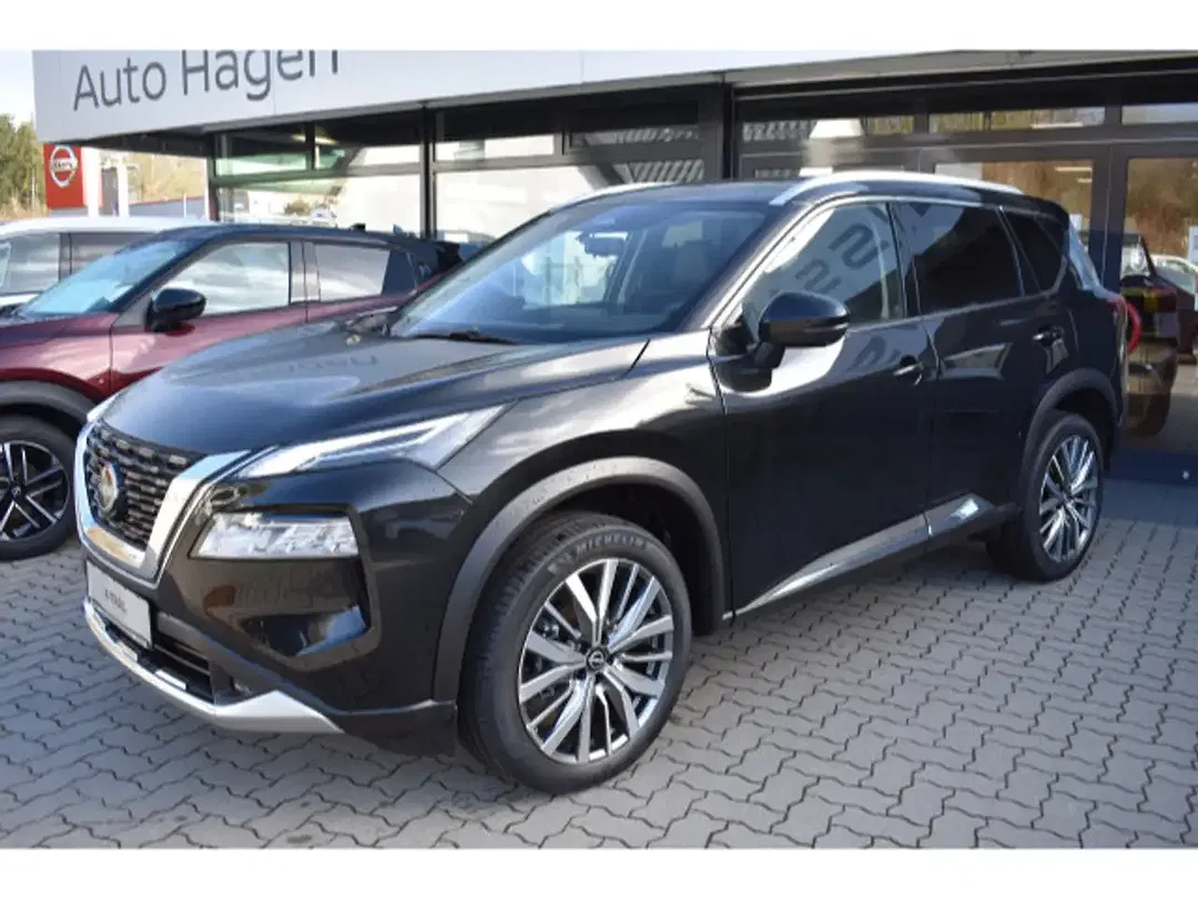 Nissan X-Trail - Thumbnail 2