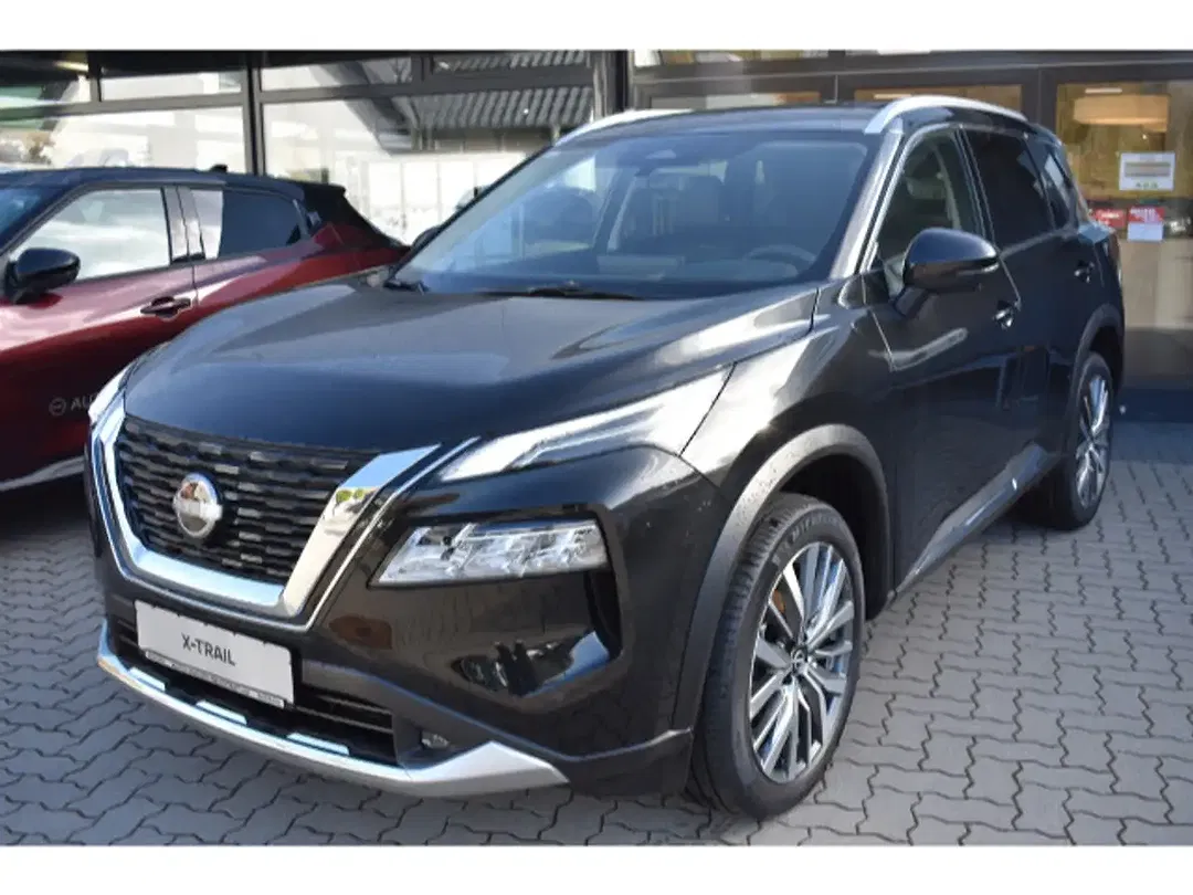 Nissan X-Trail - Thumbnail 3