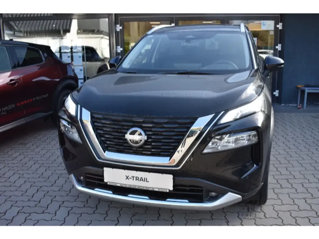 Nissan X-Trail - Thumbnail 4