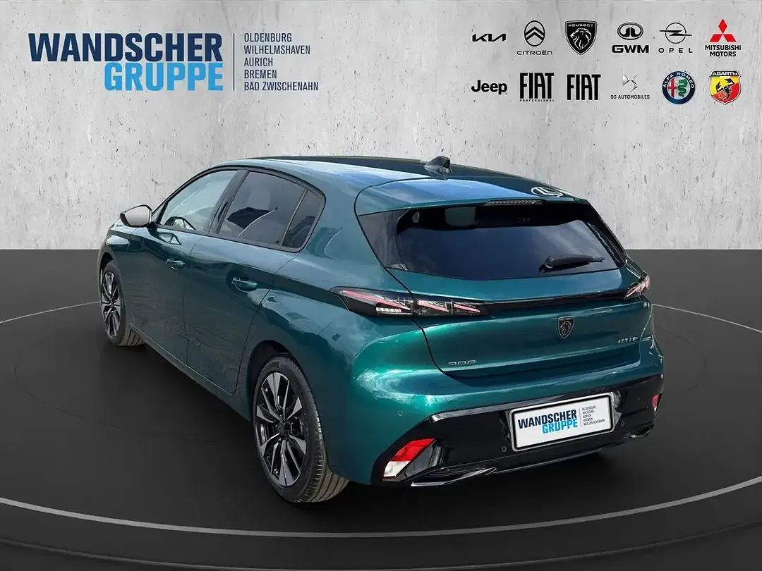 Peugeot 308 - Thumbnail 3