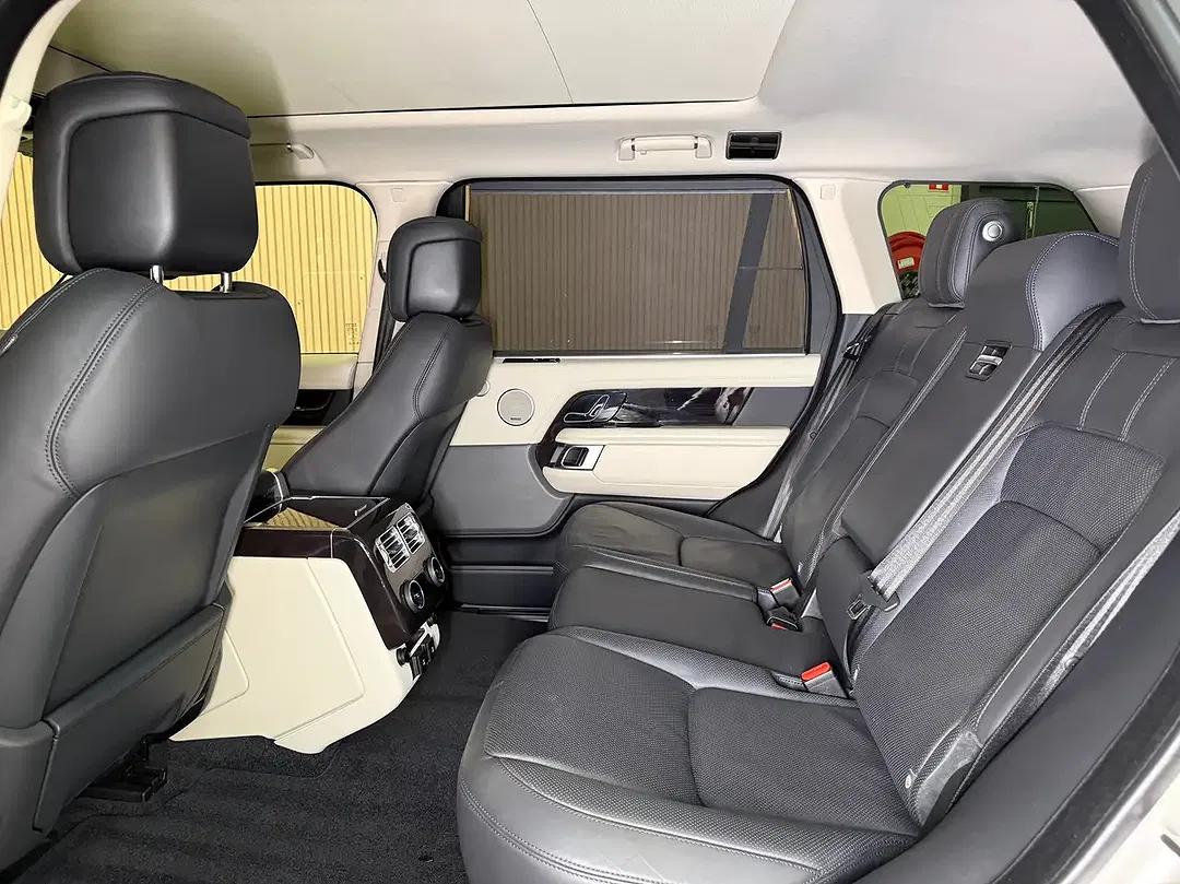 Land Rover Range Rover - Thumbnail 11