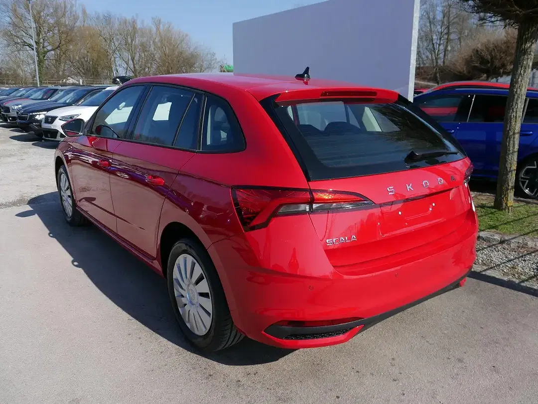 Skoda Scala - Thumbnail 7