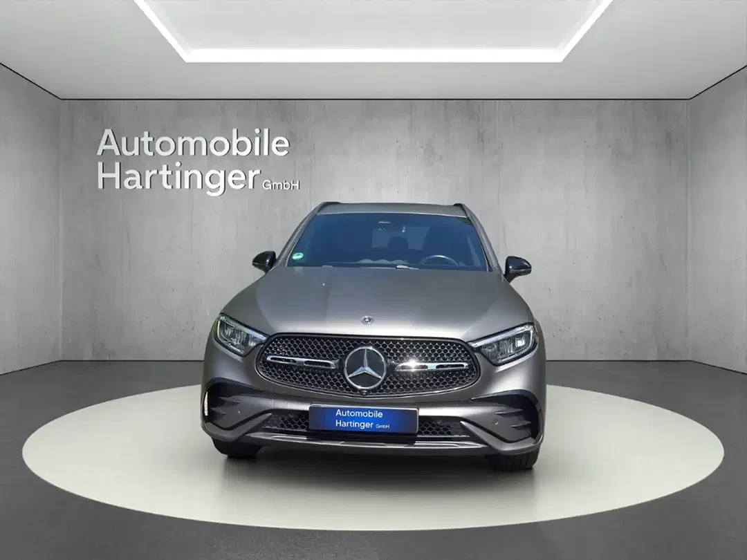 Mercedes-Benz G - Thumbnail 2