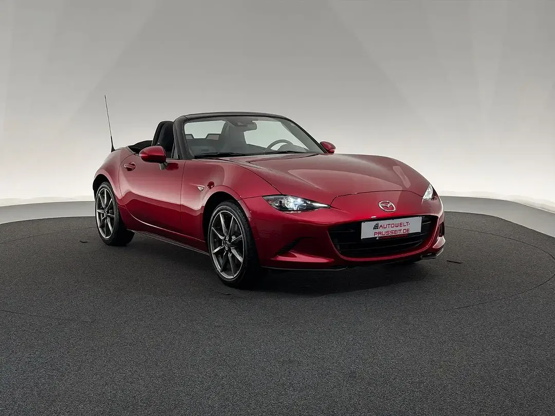 Mazda MX-5 - Thumbnail 1