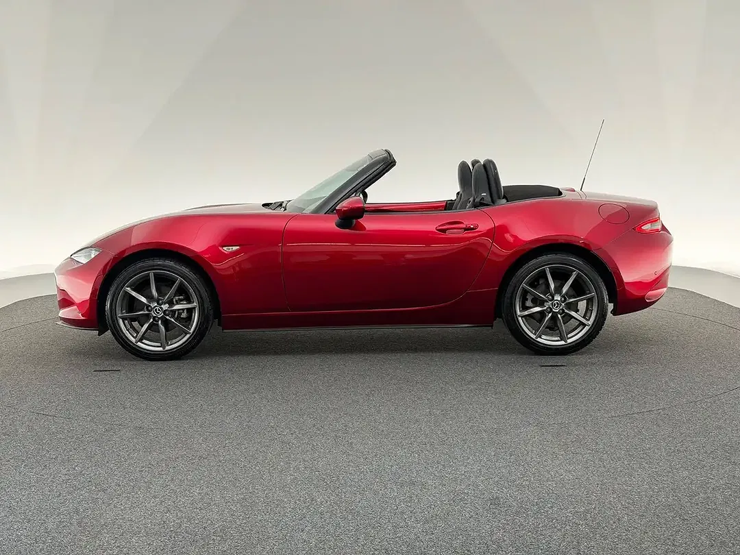 Mazda MX-5 - Thumbnail 4