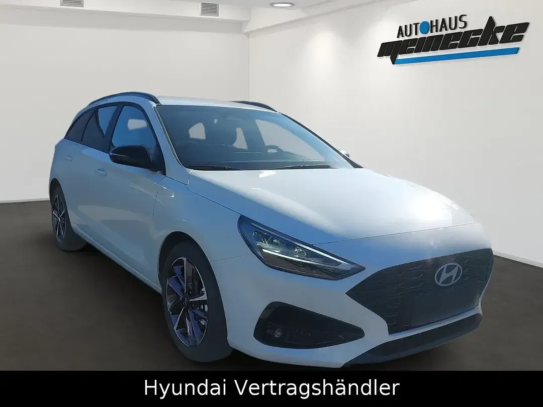 Hyundai i30 - Thumbnail 2