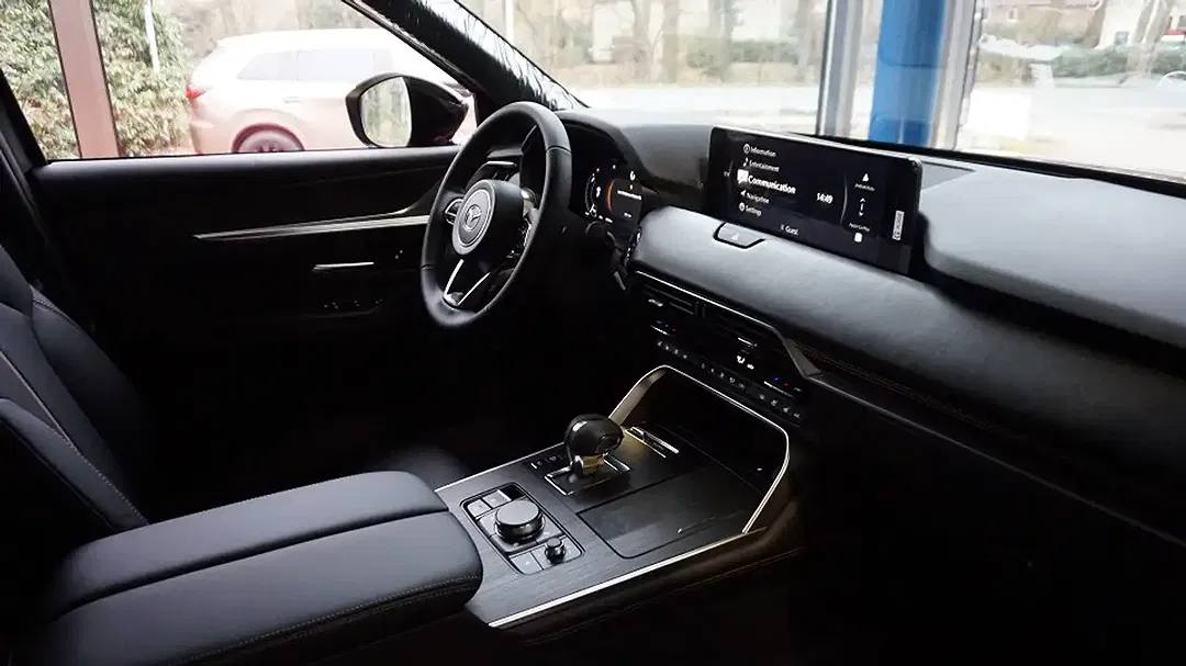 Mazda CX-60 - Thumbnail 5