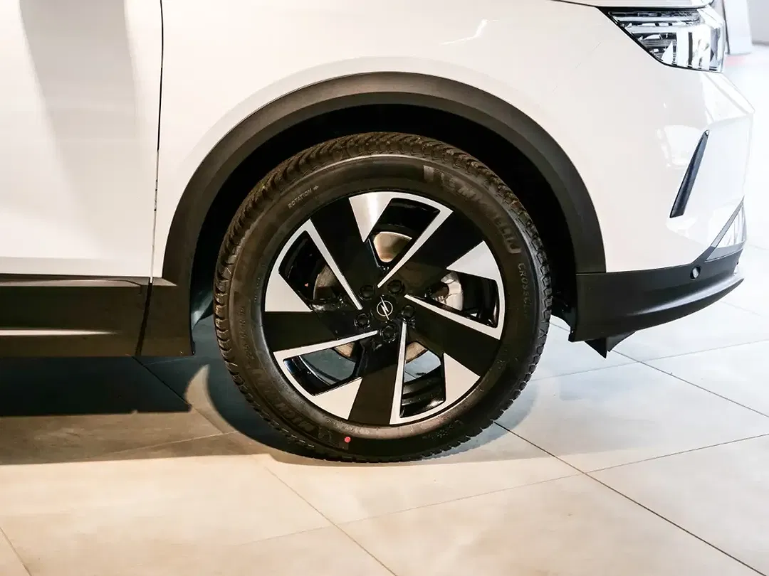 Opel Grandland - Thumbnail 4