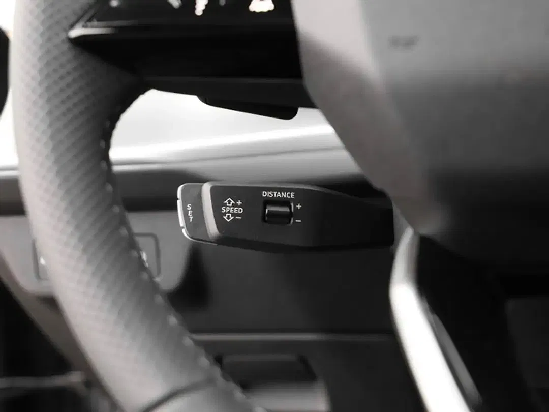 Audi Q3 - Thumbnail 15