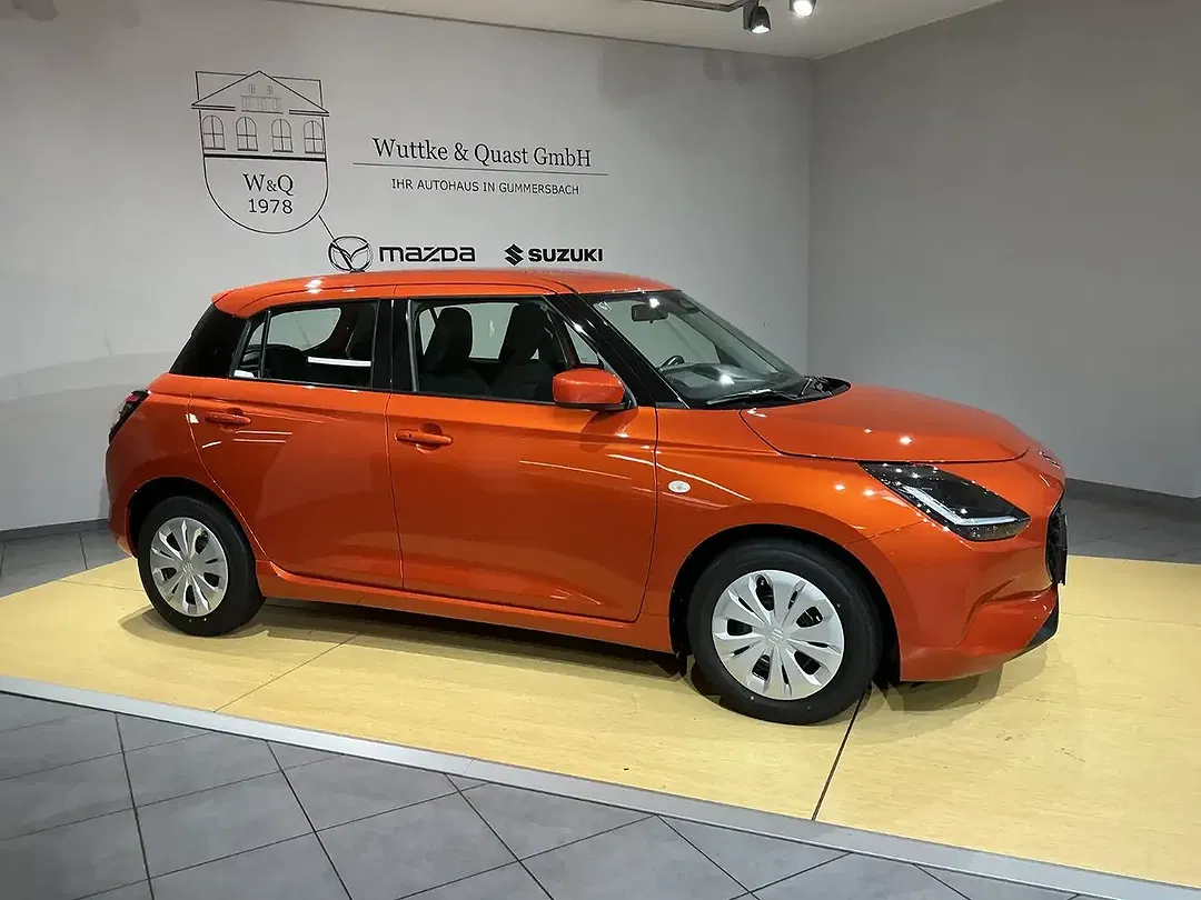 Suzuki Swift - Thumbnail 3