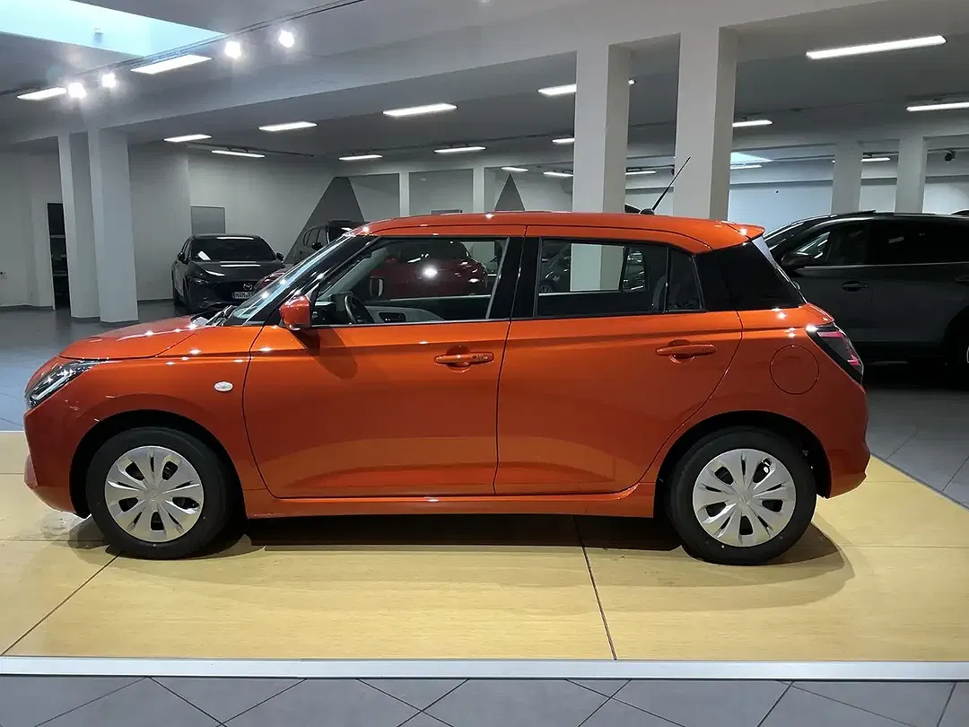 Suzuki Swift - Thumbnail 7
