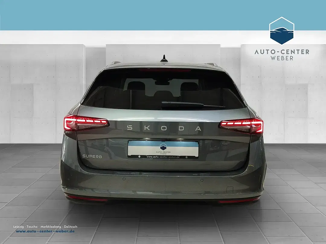 Skoda Superb - Thumbnail 5
