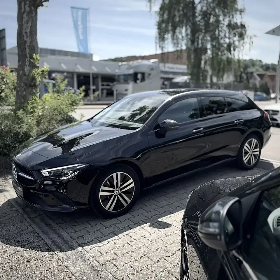 Mercedes-Benz CLA 250 - Thumbnail 4
