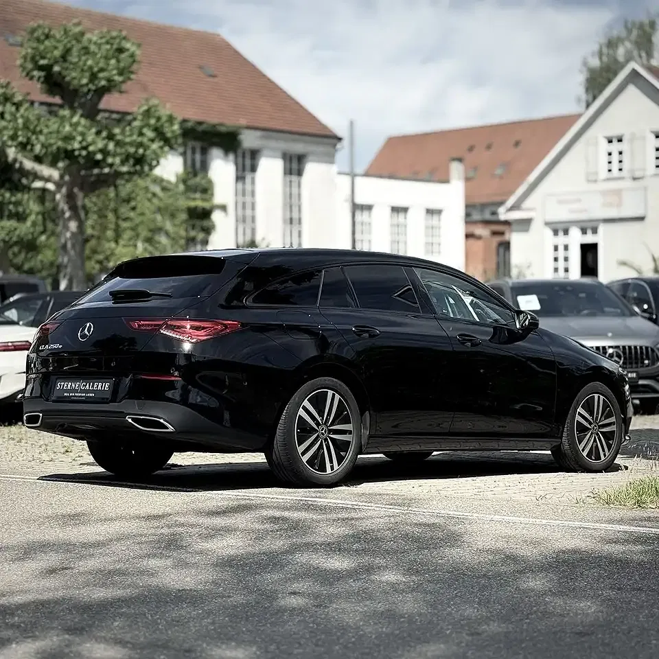 Mercedes-Benz CLA 250 - Thumbnail 8