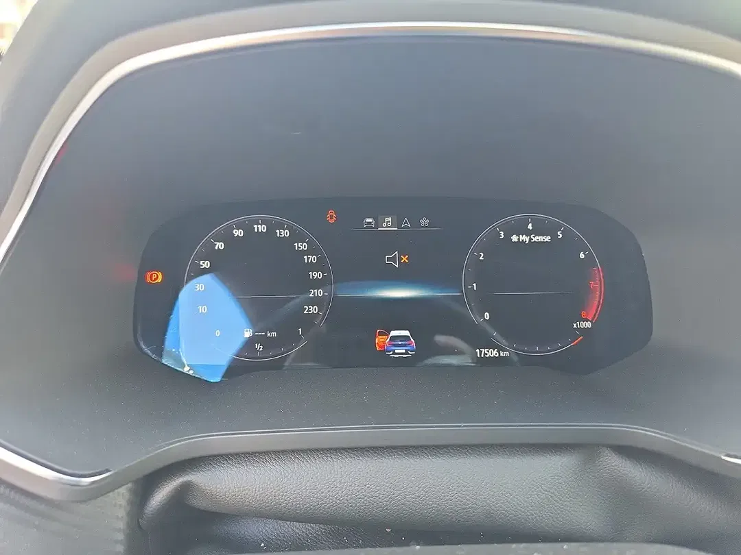 Renault Captur - Thumbnail 14