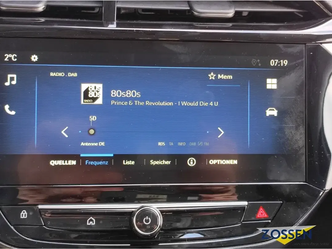 Opel Corsa - Thumbnail 13