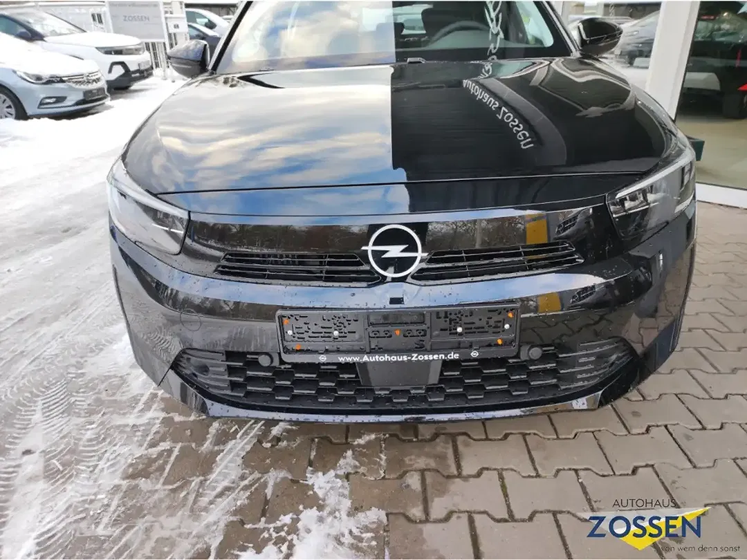 Opel Corsa - Thumbnail 2