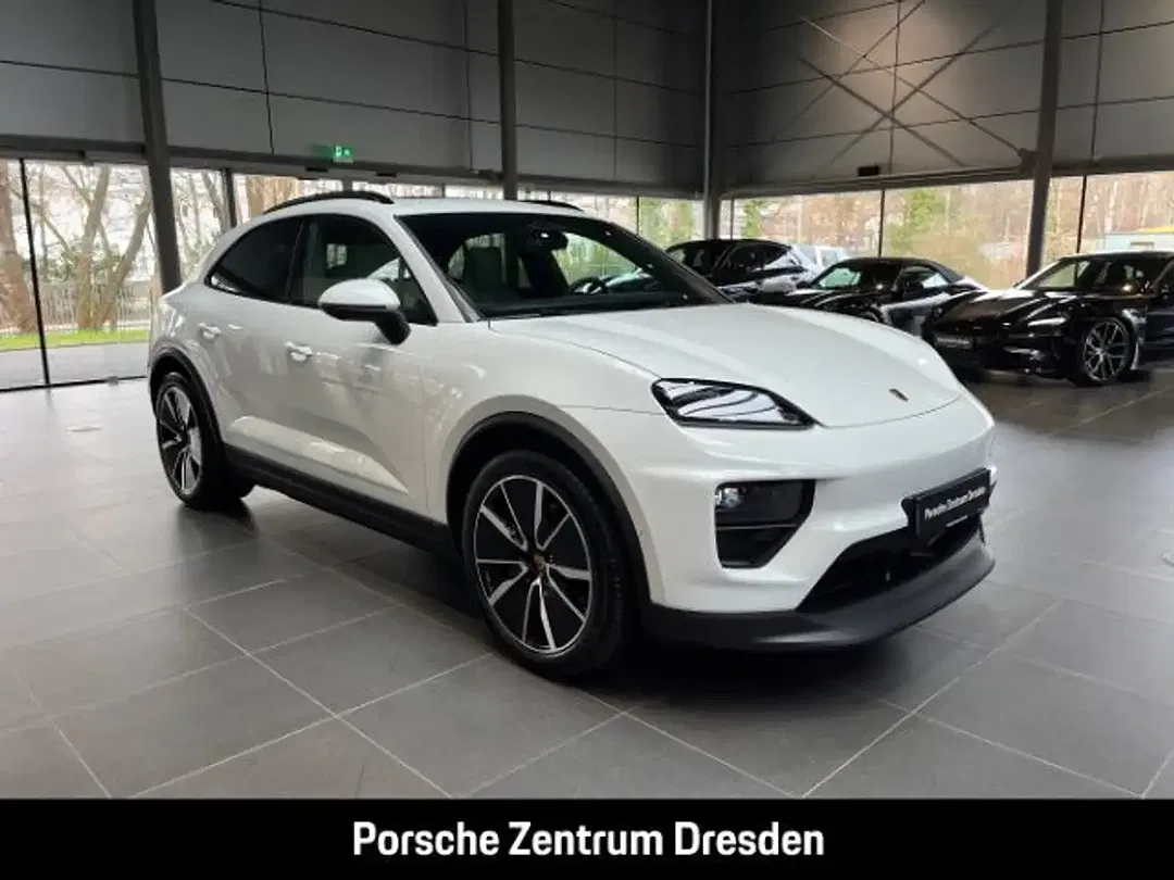 Porsche Macan - Thumbnail 11