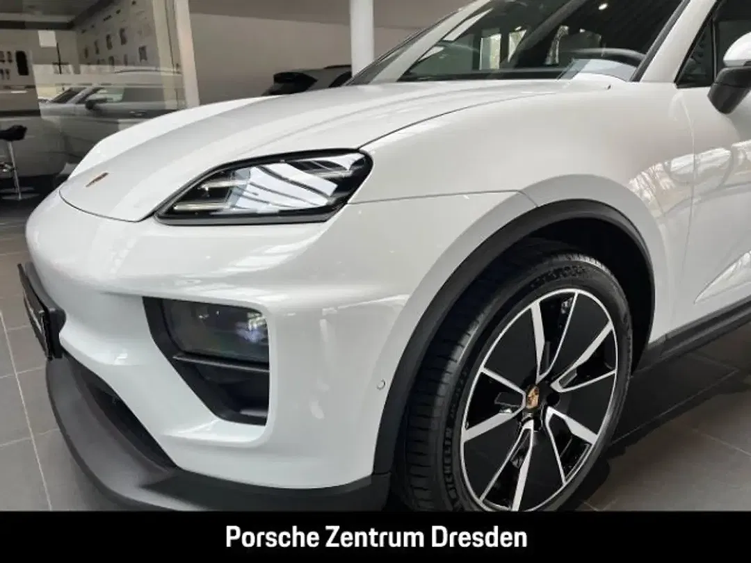 Porsche Macan - Thumbnail 12