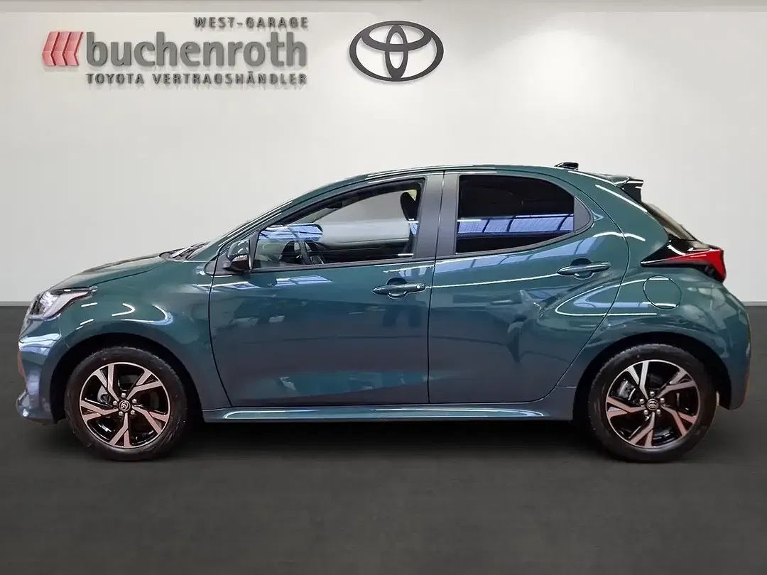 Toyota Yaris - Thumbnail 8