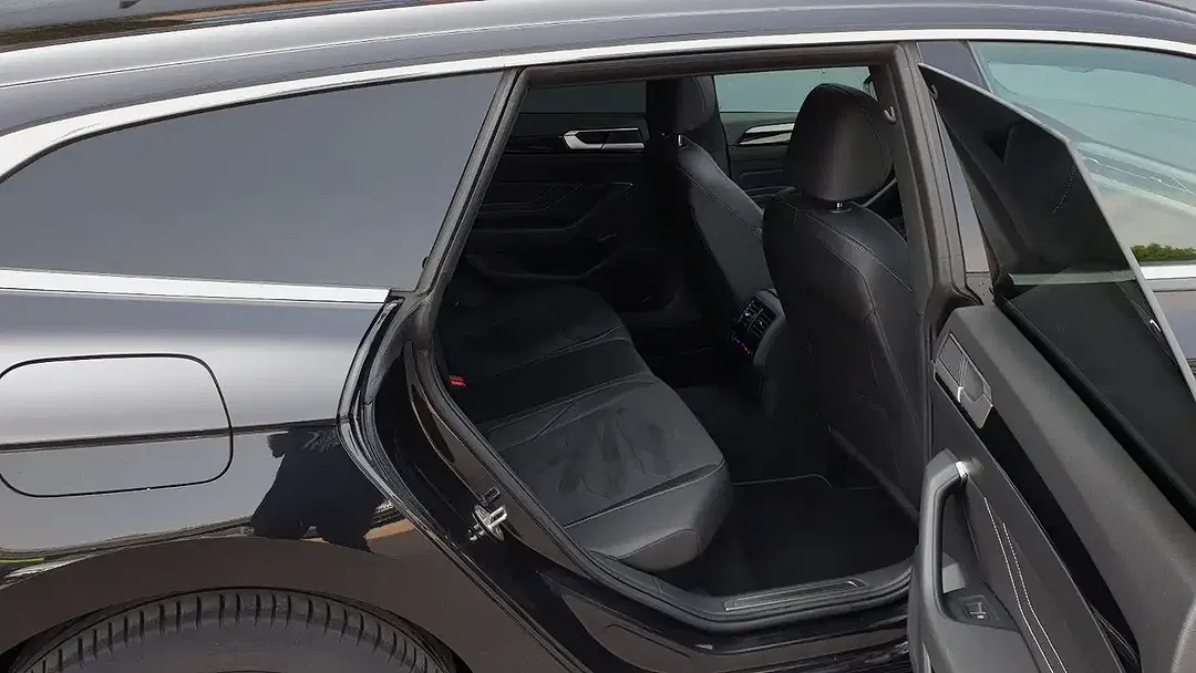 Volkswagen Arteon - Thumbnail 8
