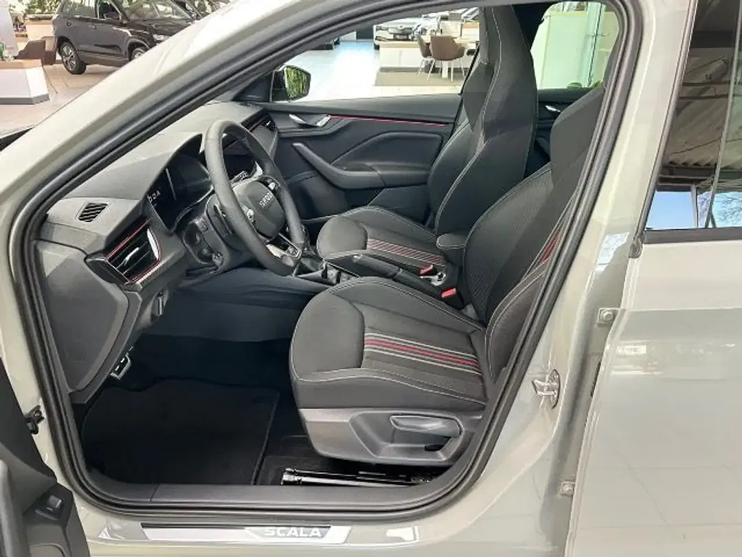 Skoda Scala - Thumbnail 11
