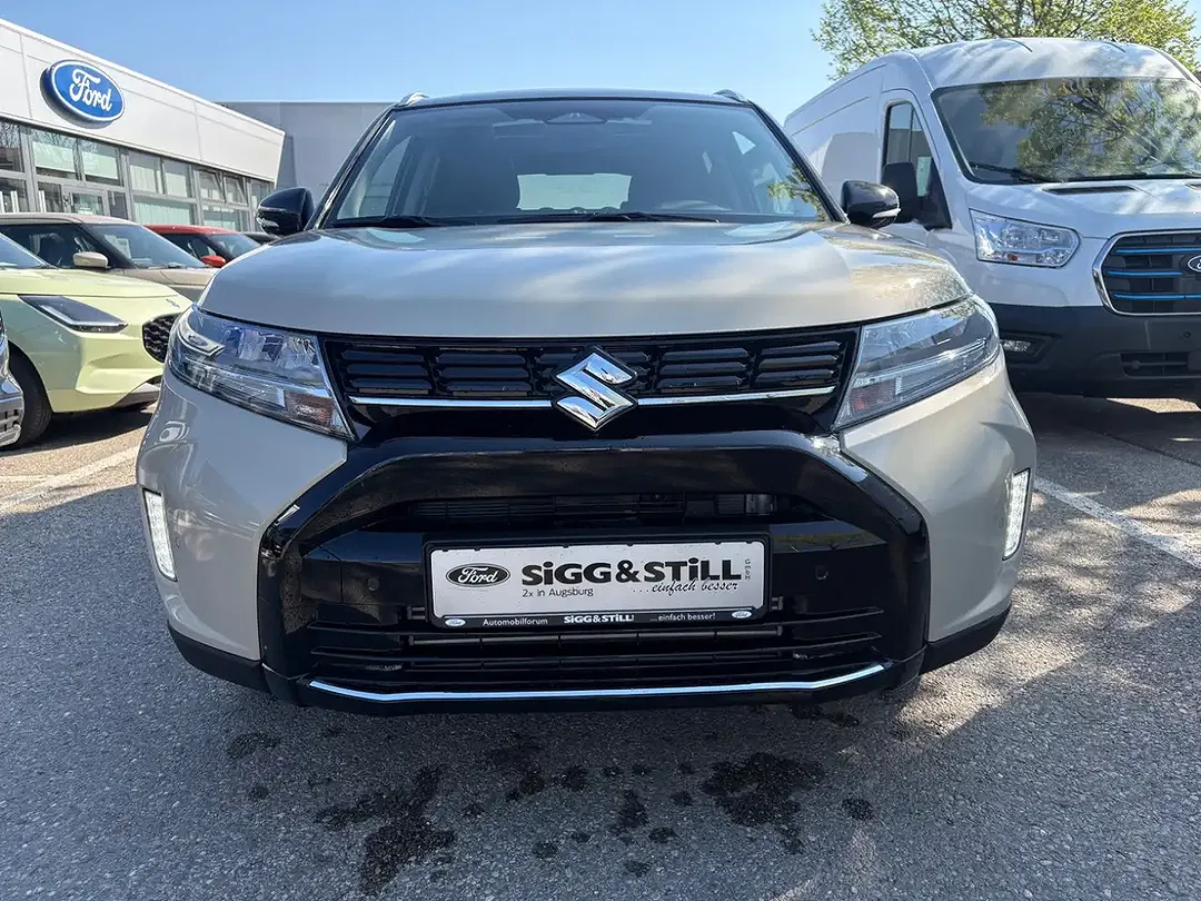 Suzuki Vitara - Thumbnail 23