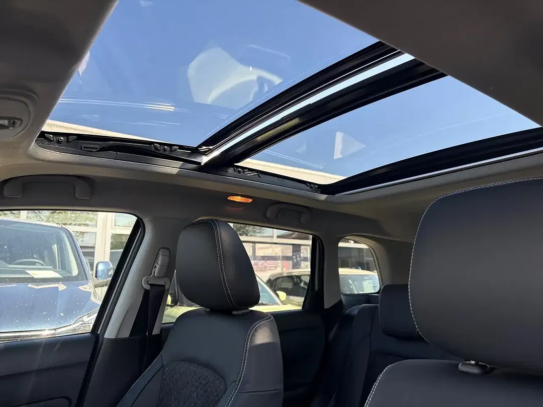 Suzuki Vitara - Thumbnail 2