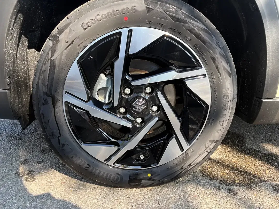 Suzuki Vitara - Thumbnail 6