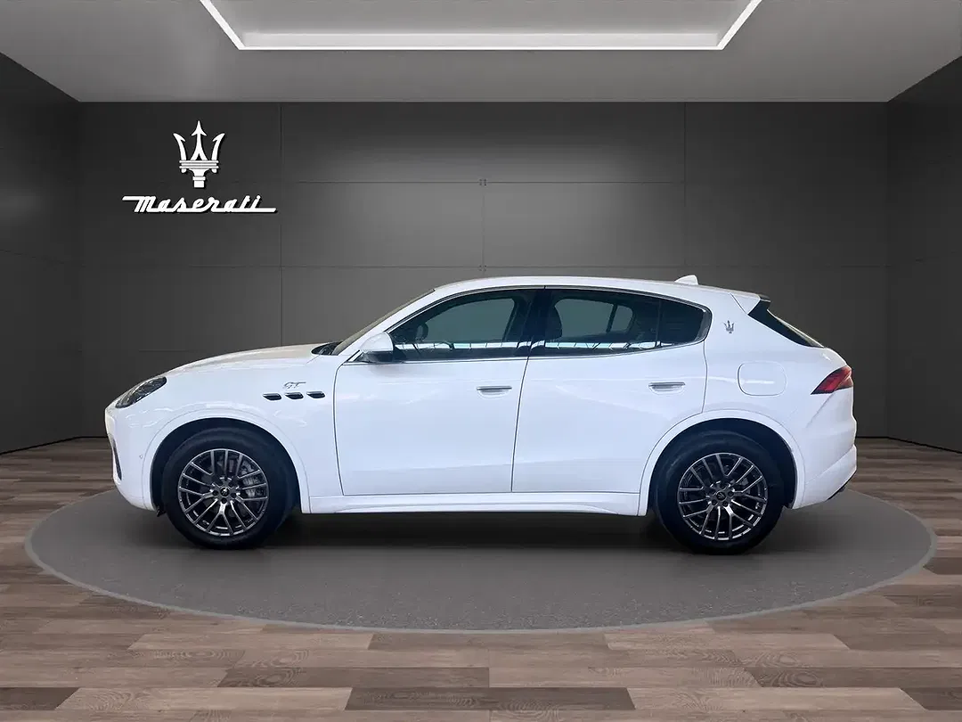 Maserati Grecale - Thumbnail 4