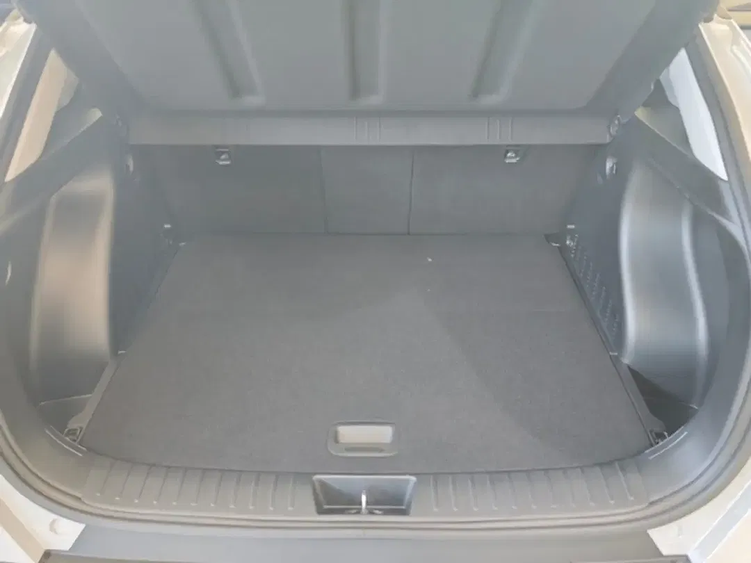 Hyundai KONA - Thumbnail 10