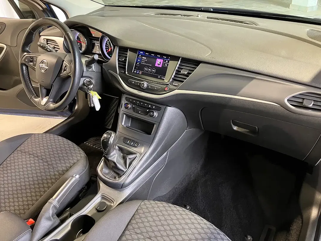 Opel Astra - Thumbnail 3