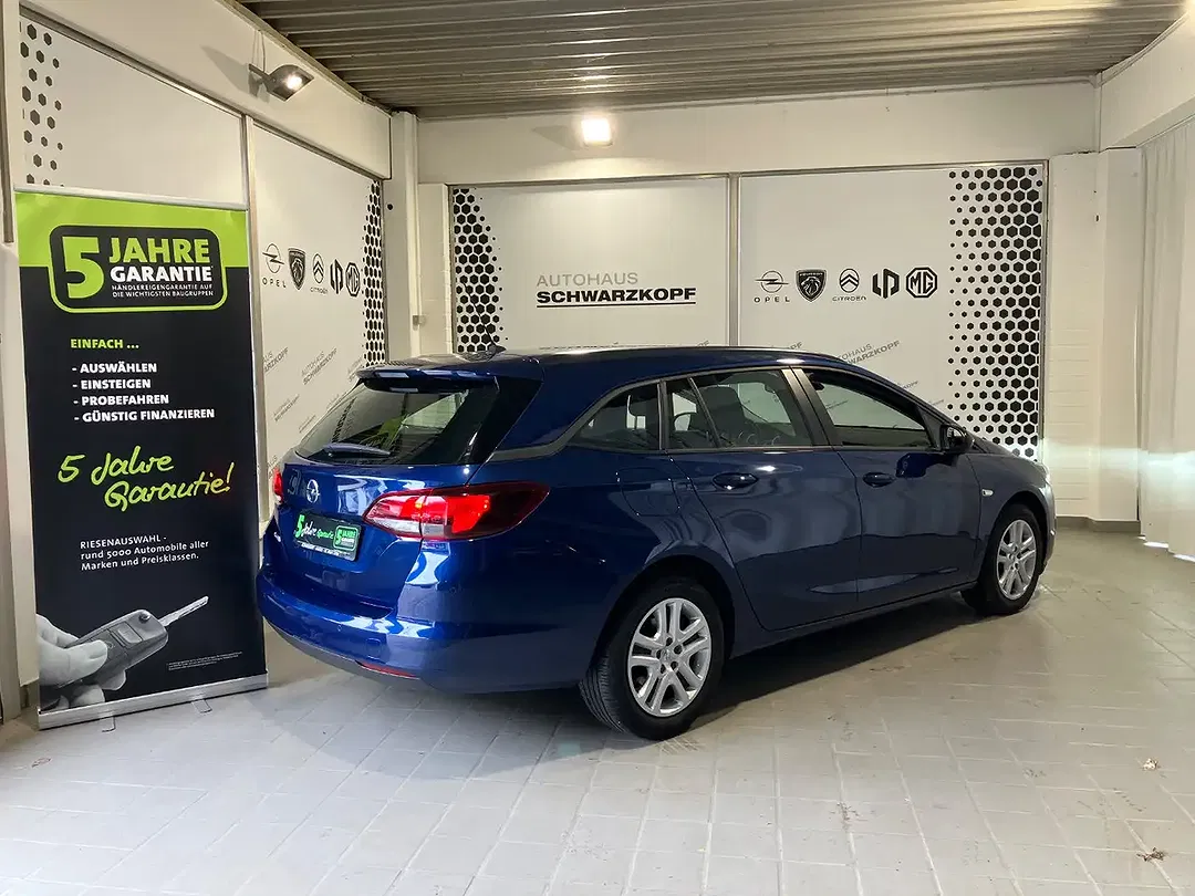 Opel Astra - Thumbnail 5