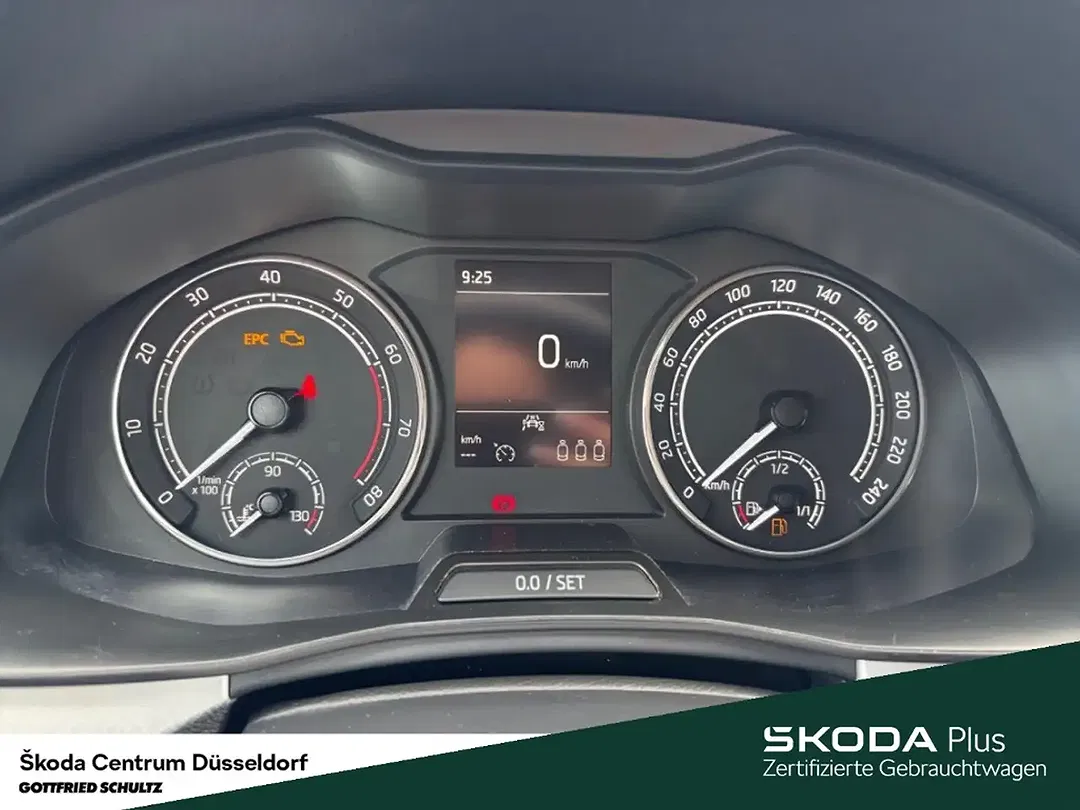 Skoda Kamiq - Thumbnail 15