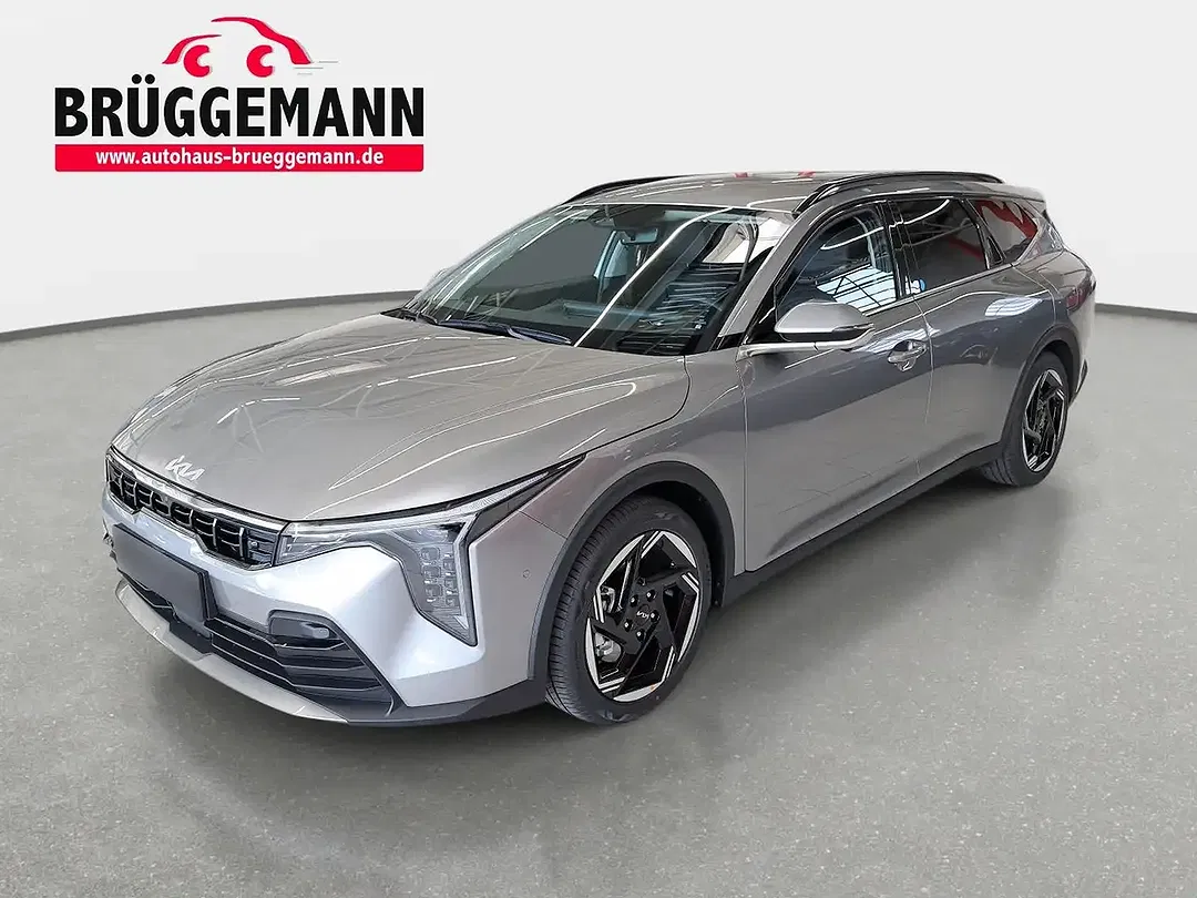 Kia K4 - Thumbnail 1